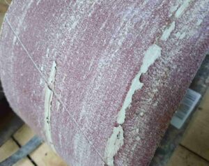 Schleifpapier mit Farbe